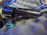 COLT PYTHON. 357 MAGNUM 4INCH BLUE ELITE GRIPS - 9 of 15