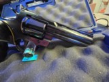 COLT PYTHON. 357 MAGNUM 4INCH BLUE ELITE GRIPS - 5 of 15