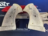 COLT PYTHON GENUINE ELK STAG TARGET GRIPS - Image 4 of 13
