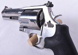 SMITH AND WESSON MODEL 460V REVOLVER - 2 of 3