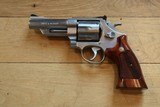 Smith & Wesson 657 41 Magnum - 2 of 2