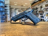 SMITH & WESSON M&P .22LR compact - 1 of 1