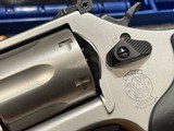 Smith & Wesson 66-8 357 Combat Magnum - 3 of 4