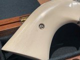 Colt Single Action Army - 6 of 10