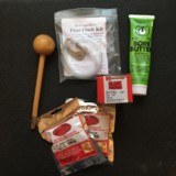 Contemporary Possibles/Hunting Bag, Scrimshawed Powder Horn, and Accouterments - 5 of 6