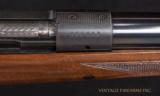 Winchester Model 70
AFRICAN SUPER GRADE, MINT, PRE-1964, .458 MAG - 25 of 25