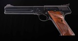 Colt Woodsman Match Target – 3rd SERIES, 96%, 1973 WALNUT GRIPS, vintage firearms inc - 1 of 15