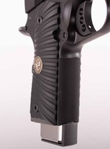 Wilson Combat 9mm – SENTINEL LIGHTWEIGHT, AS NEW, 2013, vintage firearms inc - 10 of 11