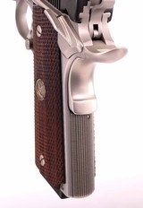 Wilson Combat .45 acp – PROTECTOR LIGHTWEIGHT, TWO-TONE, AS NEW, vintage firearms inc - 9 of 11