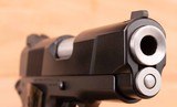 Wilson Combat 9mm – SENTINEL LIGHTWEIGHT, 99%, NIGHT SIGHTS, vintage firearms inc - 5 of 9