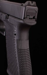 Glock 17 9mm – WILSON COMBAT TUNED, PACKAGE 2 ENHANCED, vintage firearms inc - 6 of 10