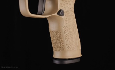 Wilson Combat 9mm - SIG SAUER P320 CARRY, ACTION TUNE, STRAIGHT TRIGGER, vintage firearms - Image 9 of 16