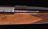 Weatherby 7mm Weatherby Magnum - MARK V, GERMAN, SUPERB CONDITION! vintage firearms inc - 14 of 16
