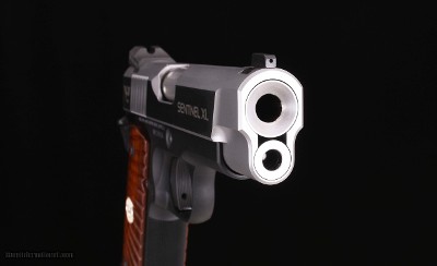 Wilson Combat 9mm - SENTINEL XL, VFI SIGNATURE, STAINLESS, COCOBOLO, vintage firearms - Image 5 of 18