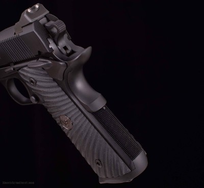 Wilson Combat 9mm - SENTINEL PROFESSIONAL, VFI SIGNATURE, BLACK EDITION, vintage firearms - Image 16 of 21