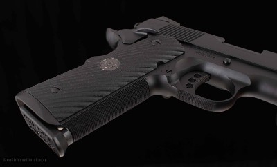 Wilson Combat .45ACP – CQB Elite Professional, VFI SIGNATURE, BLACK EDITION, vintage firearms - Image 15 of 17