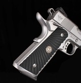Wilson Combat .45ACP – TACTICAL SUPERGRADE PROFESSIONAL, STAINLESS STEEL, vintage firearms inc - 17 of 20