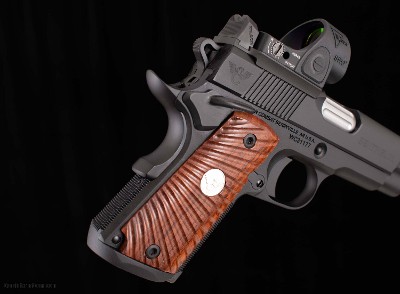 Wilson Combat 9mm – SENTINEL XL, VFI SERIES, MAGWELL, SRO, COCOBOLO GRIPS, vintage firearms - Image 13 of 17
