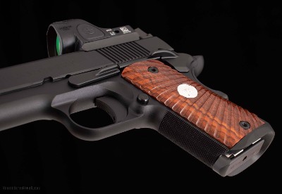 Wilson Combat 9mm – SENTINEL XL, VFI SERIES, MAGWELL, SRO, COCOBOLO GRIPS, vintage firearms - Image 12 of 17