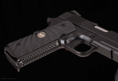 Wilson Combat 9mm - XTAC ELITE PROFESSIONAL, MAGWELL, 10-ROUND, vintage firearms - Image 15 of 17