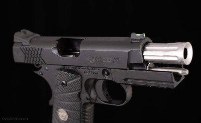 Wilson Combat 9mm - XTAC ELITE PROFESSIONAL, MAGWELL, 10-ROUND, vintage firearms - Image 5 of 17