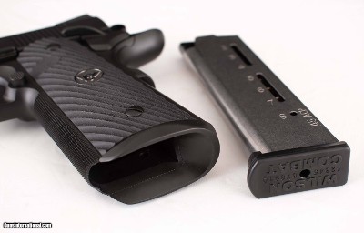 Wilson Combat .45ACP - CQB ELITE COMMANDER, VFI SERIES, vintage firearms - Image 16 of 17