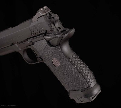 Wilson Combat 9mm - EDC X9, VFI SERIES, BLACK EDITION, vintage firearms - Image 13 of 17