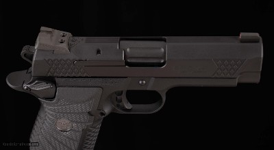 Wilson Combat 9mm - EDC X9, VFI SERIES, BLACK EDITION, vintage firearms - Image 8 of 17