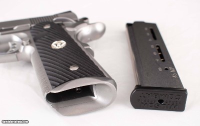 Wilson Combat .45ACP - CQB ELITE PROFESSIONAL, VFI SERIES, STAINLESS, vintage firearms - Image 16 of 17
