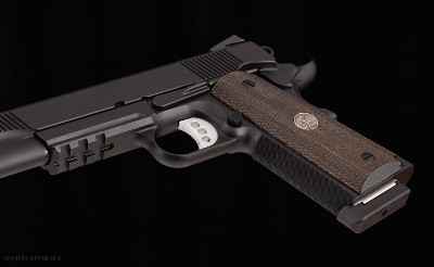 Wilson Combat .45ACP - CQB, CA APPROVED, LIGHTRAIL, vintage firearms - Image 11 of 17