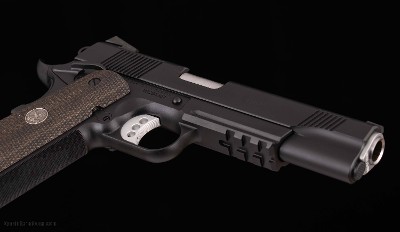 Wilson Combat .45ACP - CQB, CA APPROVED, LIGHTRAIL, vintage firearms - Image 15 of 17
