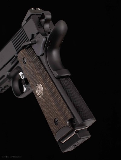 Wilson Combat .45ACP - CQB, CA APPROVED, LIGHTRAIL, vintage firearms - Image 13 of 17