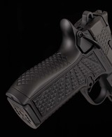 Wilson Combat 9mm - SFX9, 15 RD, LIGHTRAIL, vintage firearms inc - 14 of 17