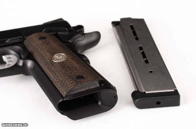 Wilson Combat CA PROFESSIONAL .45ACP - CA APPROVED, vintage firearms inc - Image 16 of 17