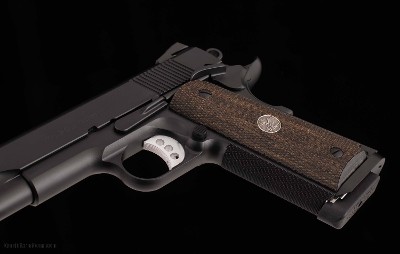 Wilson Combat CA PROFESSIONAL .45ACP - CA APPROVED, vintage firearms inc - Image 12 of 17