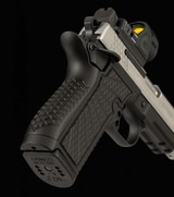 Wilson Combat SFX9 9mm - SRO, COMPENSATED, 15RD, 4”, vintage firearms inc - 14 of 17