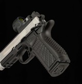 Wilson Combat SFX9 9mm - SRO, COMPENSATED, 15RD, 4”, vintage firearms inc - 13 of 17