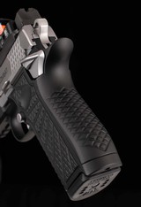 Wilson Combat 9mm – SFX9, SRO, VFI SERIES, TWO-TONE, vintage firearms inc - 13 of 17