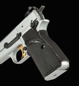 Browning Hi-Power, 99%, BELGIUM MADE, SATIN CHROME, vintage firearms inc - 12 of 16