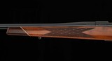 Weatherby Mark V Custom, 7mm Mag – 99%,1972, GERMAN MADE, vintage firearms inc - 9 of 24