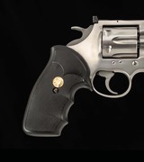 Colt King Cobra, .357 Magnum – 6”, STAINLESS STEEL, CASE, vintage firearms inc - 9 of 15