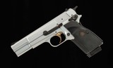 Browning Hi-Power 9mm – 99%+, 2001, SATIN CHROME, CASE, vintage firearms - 2 of 16