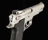 Smith & Wesson Model 1006 10mm – 1990, 9+1, PROTECTED SIGHTS, vintage firearms - 5 of 13
