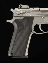 Smith & Wesson Model 1006 10mm – 1990, 9+1, PROTECTED SIGHTS, vintage firearms - 8 of 13