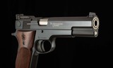 Smith & Wesson Model 952-1 9mm – PERFORMANCE CENTER,100%, UNFIRED, vintage firearms - 4 of 18