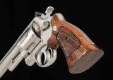 Smith & Wesson Model 629-1 .44 Magnum – 1983, STAINLESS STEEL, vintage firearms - 10 of 18