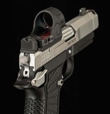 Wilson Combat SFX9, 9mm - VFI SERIES, TWO-TONE, SRO, COMPENSATED, 3.25”, vintage firearms - 6 of 17 Wilson Combat SFX9, 9mm - VFI SERIES, TWO-TONE, SRO, COMPENSATED, 3.25”, vintage firearms - 6 of 17