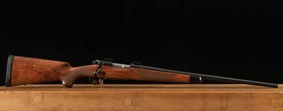 Winchester Model 70, 7mm-08 REM - SUPER GRADE, GORGEOUS WOOD, SCOPE MOUNTS, vintage firearms