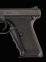 H&K P7M8 9mm Luger – FACTORY CASE, 2 MAGS, TOOLS, MANUAL, vintage firearms - 8 of 19