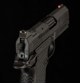 Wilson Combat SFX9, 9mm – VFI SERIES, BLACK EDITION, 10RD, 3.25”, LIGHTRAIL, vintage firearms - 6 of 17